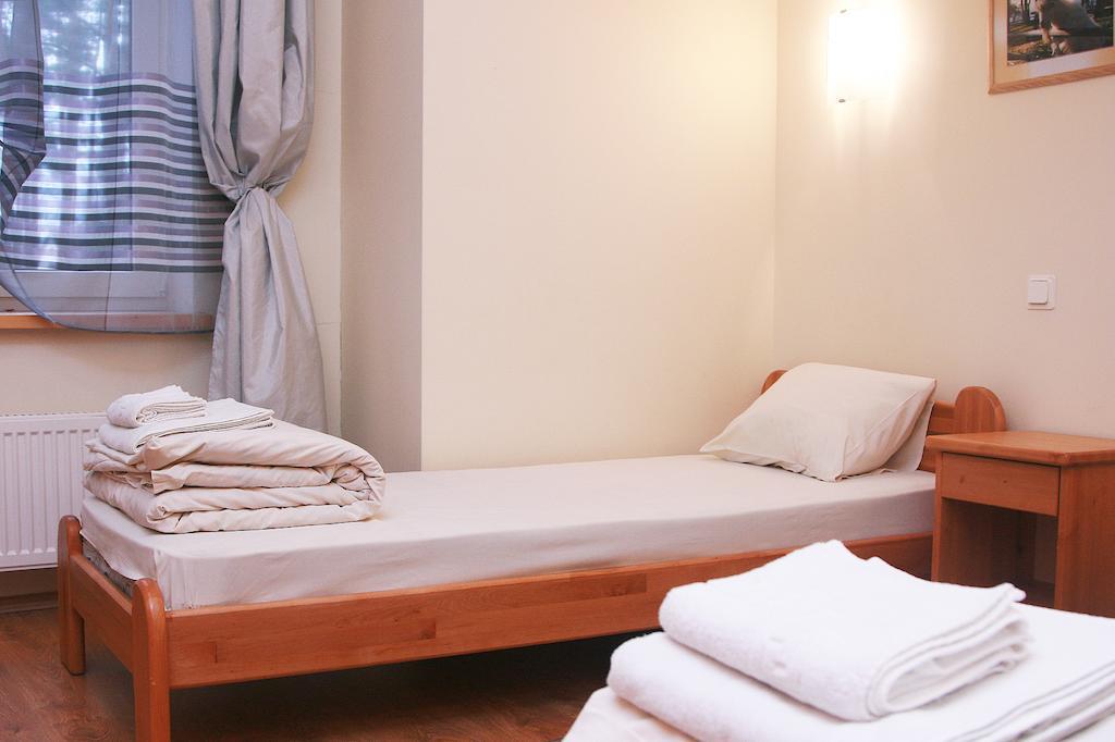 Sajutu Parka Hostelis Valmiera Pokoj fotografie